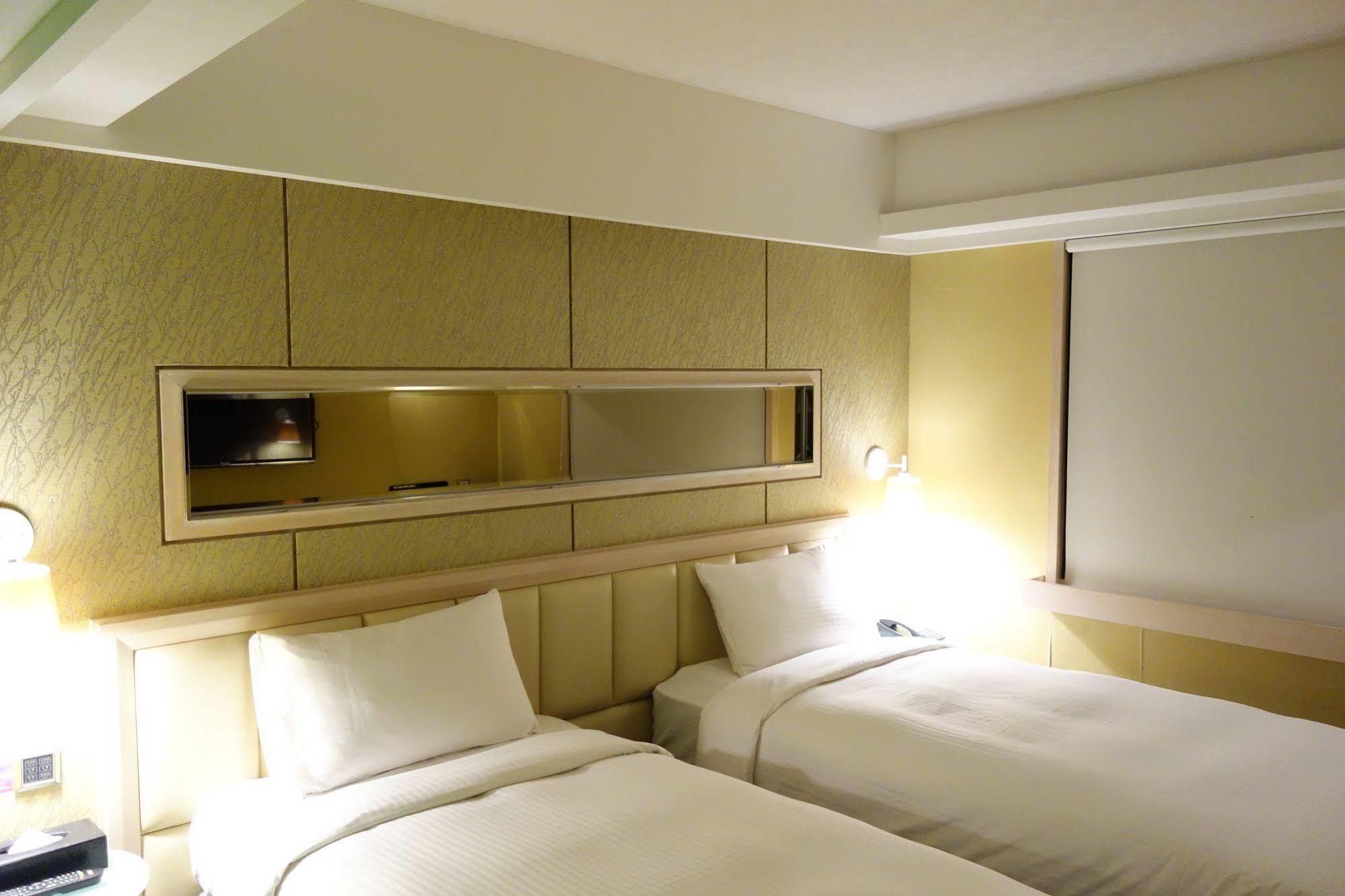 The Cloud Hotel Каосюн Екстериор снимка