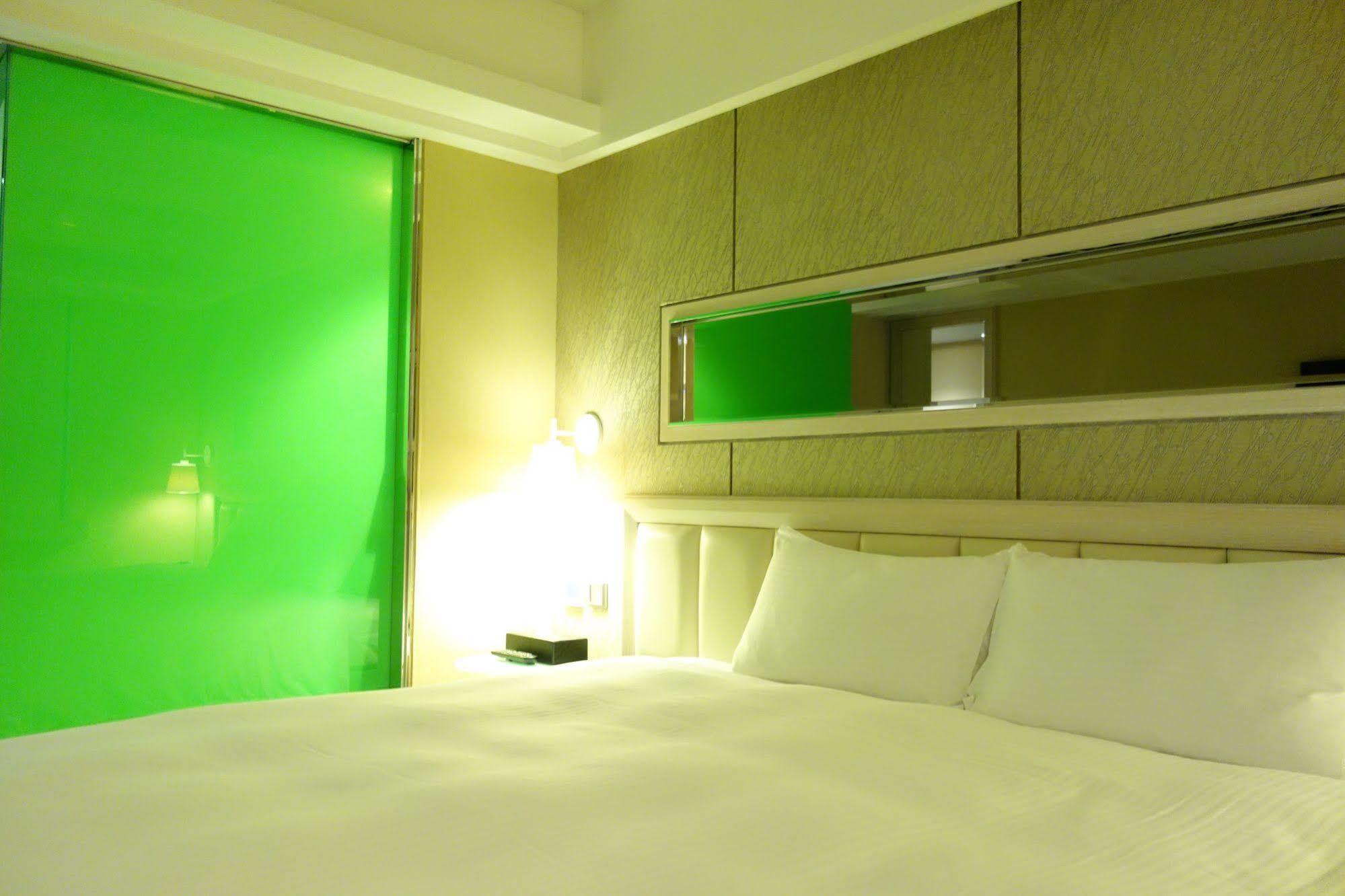 The Cloud Hotel Каосюн Екстериор снимка